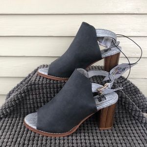 COPY - Muk Luks Open Toe Heeled Booties